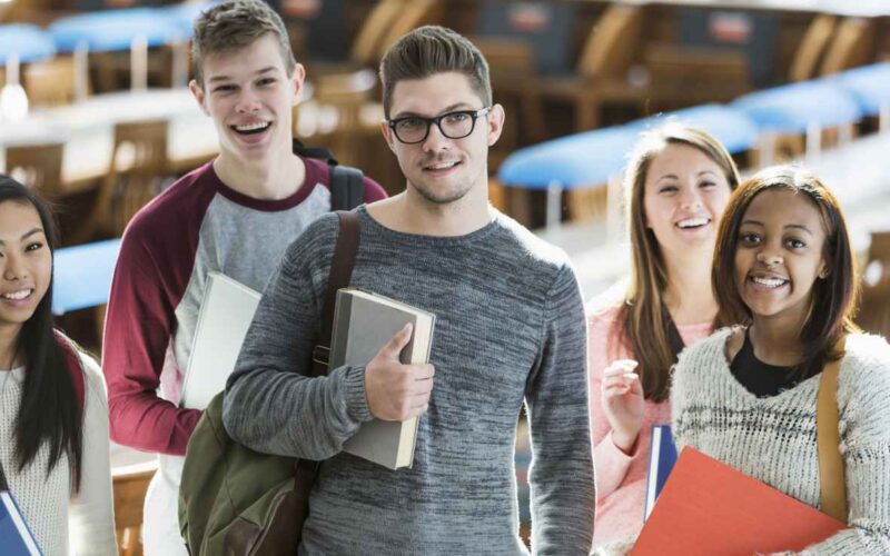 Tuition Free Universities in Canada for International Students in 2022
