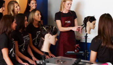 Best Cosmetology Schools in the World in 2022