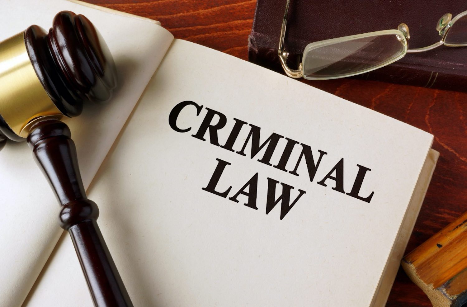 How to Become a Criminal Defense Lawyer